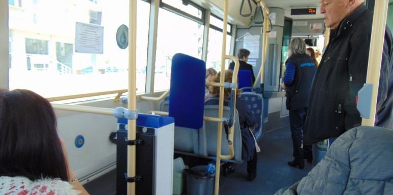 Забраниха продажбата на билети в трамваи и автобуси
